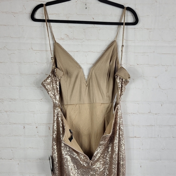 Lulu's Spectacular Moment Rose Gold Mermaid Maxi Sequin Dress Medium - Picture 8 of 13